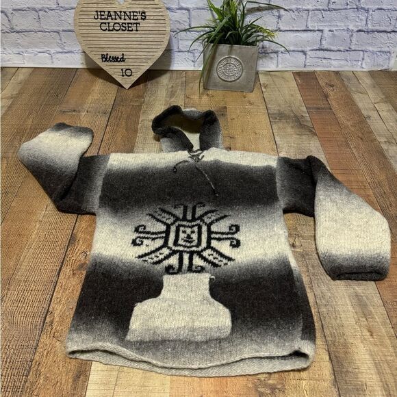 Vintage Handmade Native Wool Hoodie Ornament Aztec - Picture 3 of 8